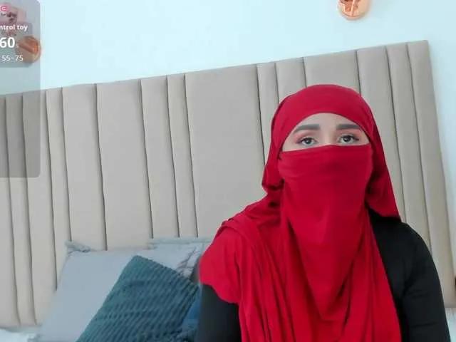 Freechat -Alisha on BongaCams