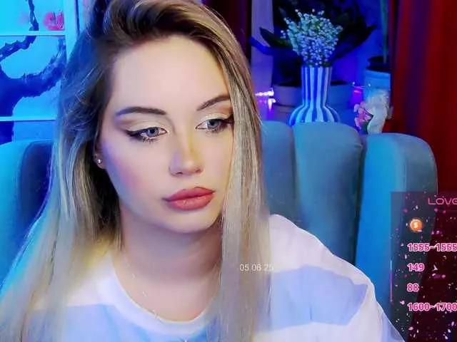 0------0 on BongaCams 