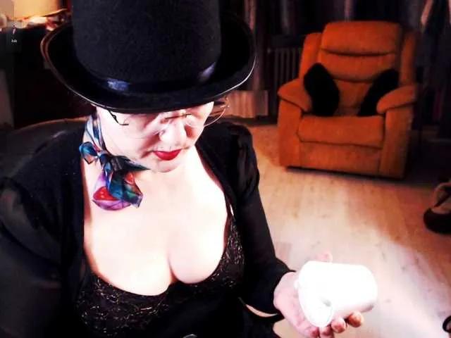 Try dirty performer 1imperatriza 1imperatriza from BongaCams