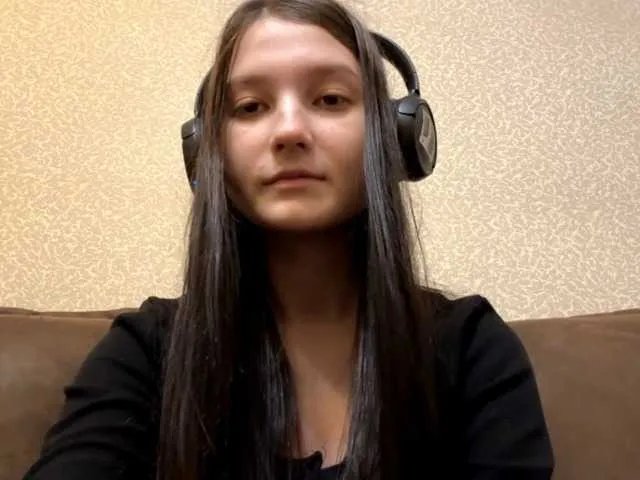 Freechat AideLandaker on BongaCams