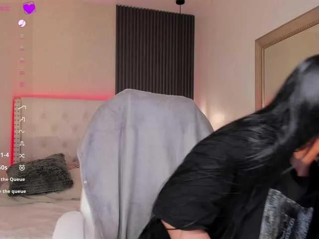 Freechat aliscollins on BongaCams