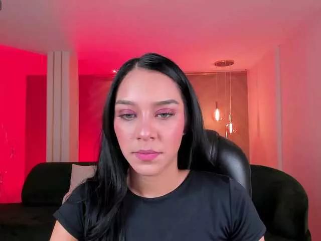 AmaliaCruss on BongaCams 