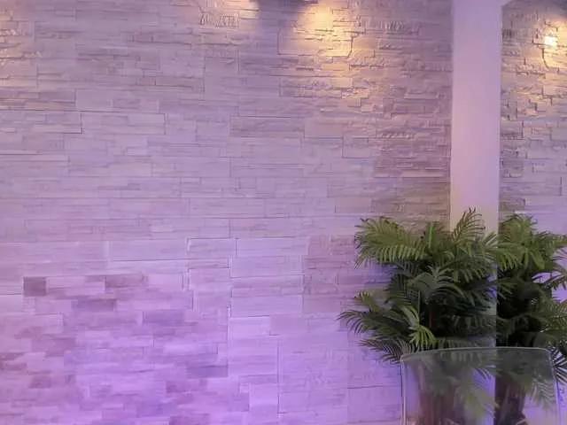 AngelInSinn from BongaCams