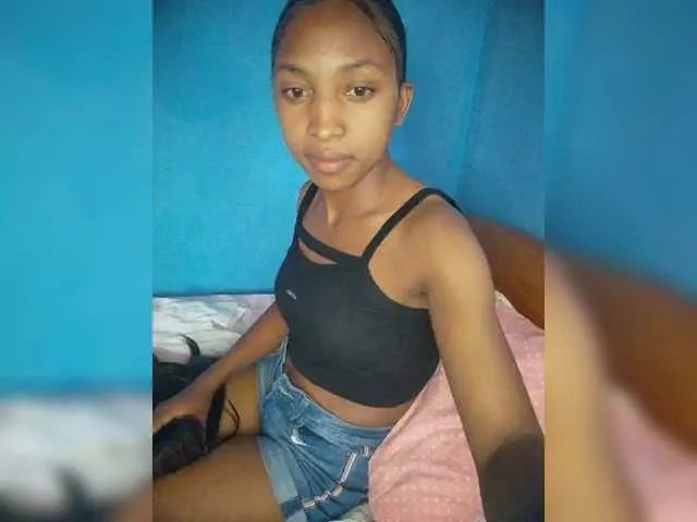 Freechat Annais19 on BongaCams