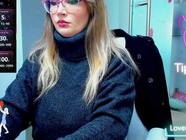 Freechat anyarosses on BongaCams