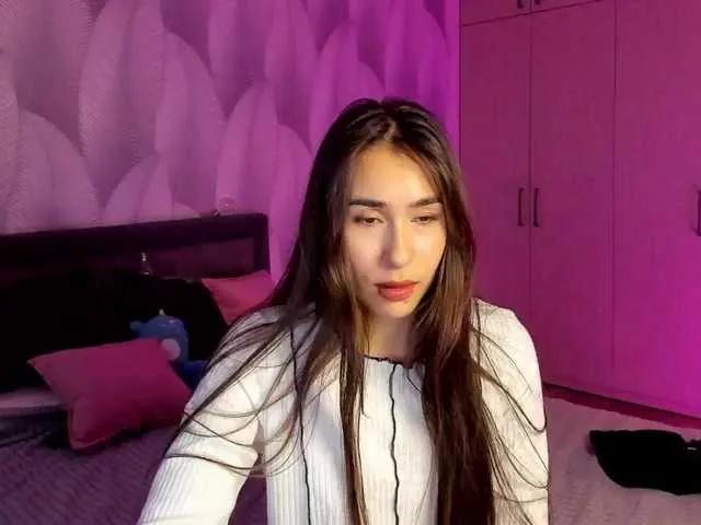 Bambiiiii from BongaCams