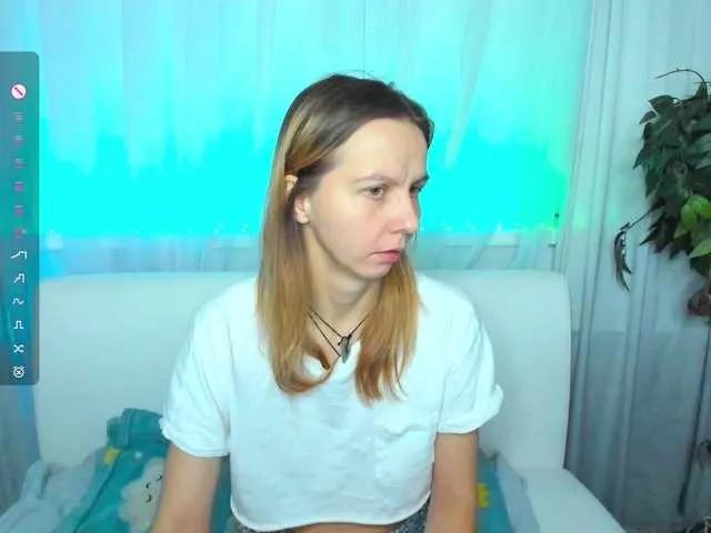 Beellami from BongaCams