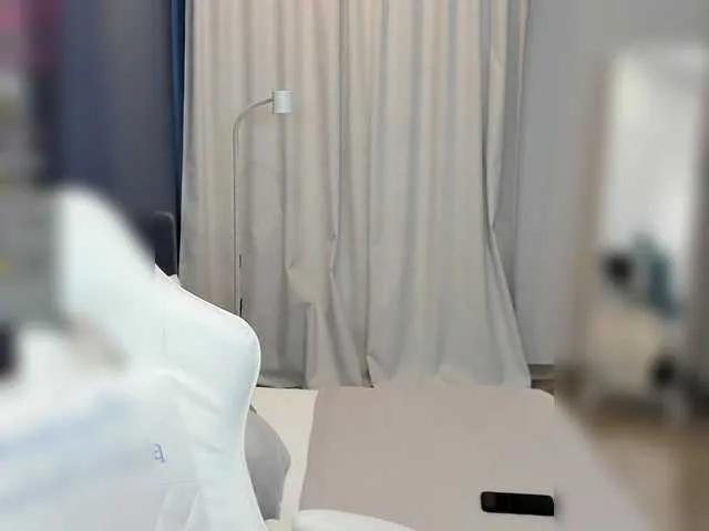 Blackcaramel from BongaCams