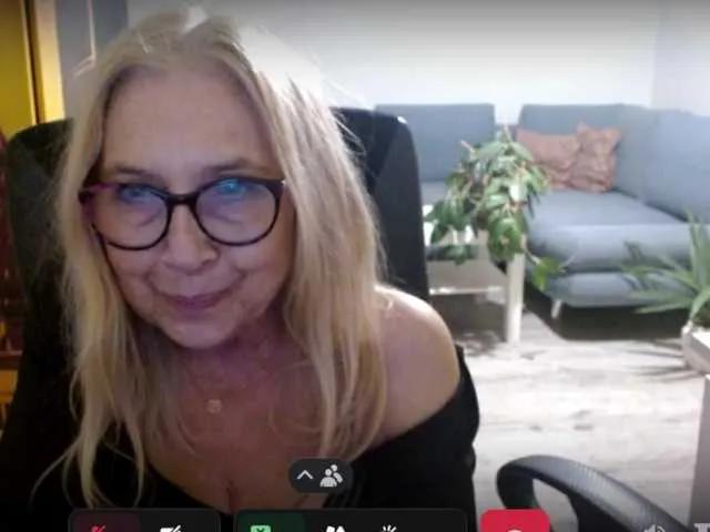 Join 50 years old BlondeSofia from BongaCams BlondeSofia from BongaCams