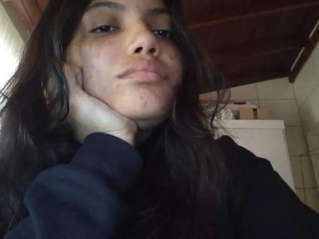 Freechat Bombonzin on BongaCams