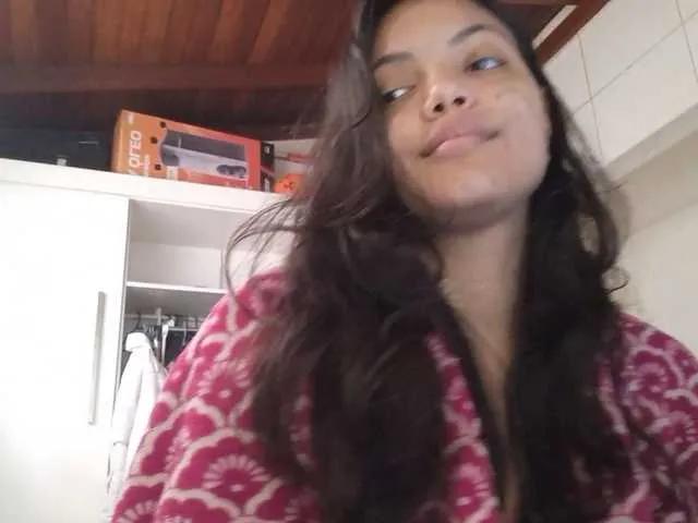 Freechat Bombonzin on BongaCams