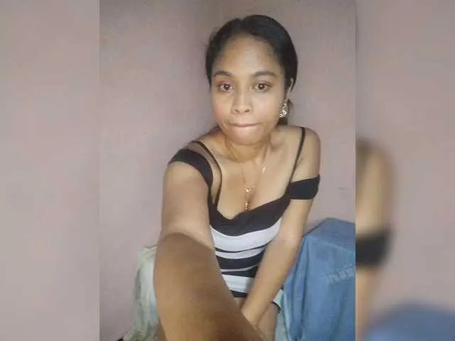Brendah23 on BongaCams
