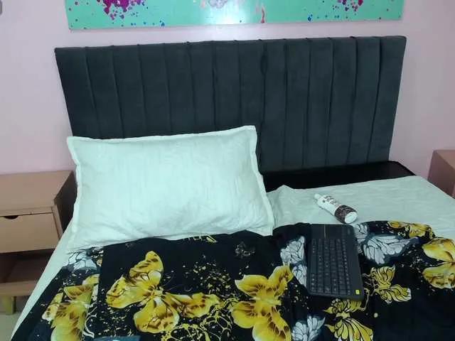 Freechat CamiilaReyes on BongaCams