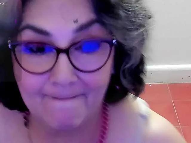 cataleya-mom on BongaCams