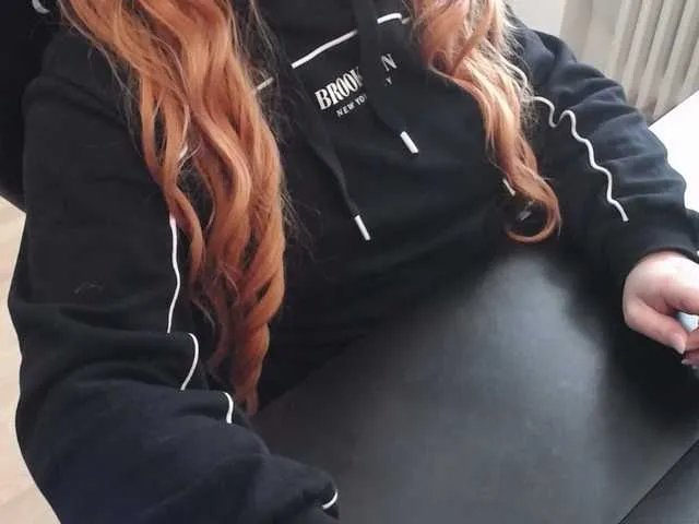 Freechat Celina-Rose on BongaCams