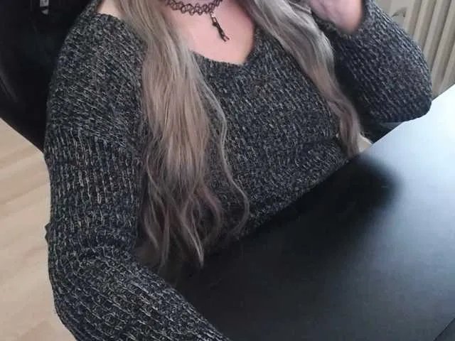 Freechat Celina-Rose on BongaCams