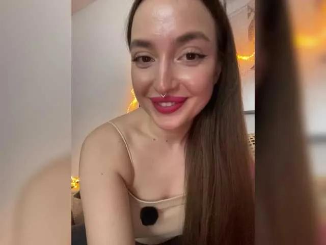 Masturbate to BongaCams's ChloeMeow ChloeMeow from BongaCams