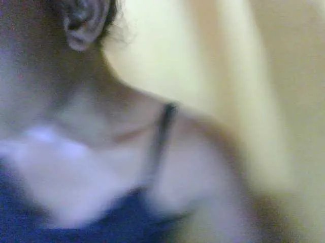 chrisnah on BongaCams