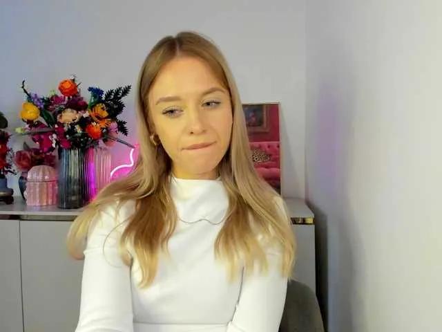 CindyGlam from BongaCams