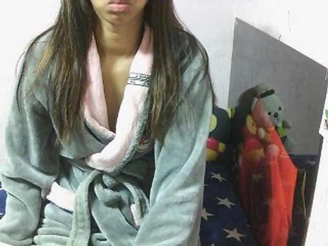 Clarasexy on BongaCams