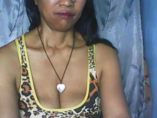 Cute0403 on BongaCams