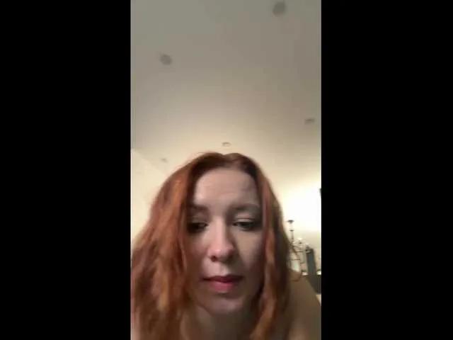 Hot Danielea wants you to fuck her body now Danielea from BongaCams