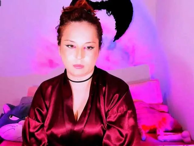 Freechat daphnesweet on BongaCams