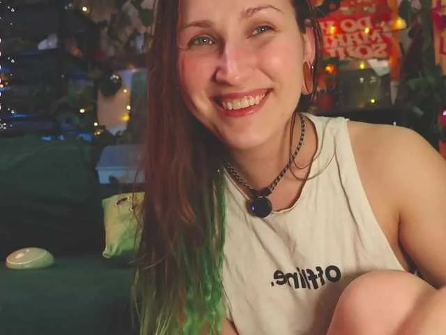 DeadButterfly on BongaCams