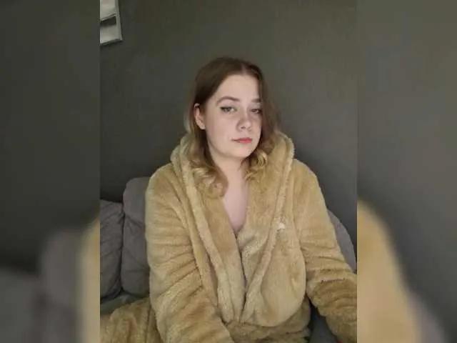 Admire naked slut Detka-bez-monetki Detka-bez-monetki from BongaCams