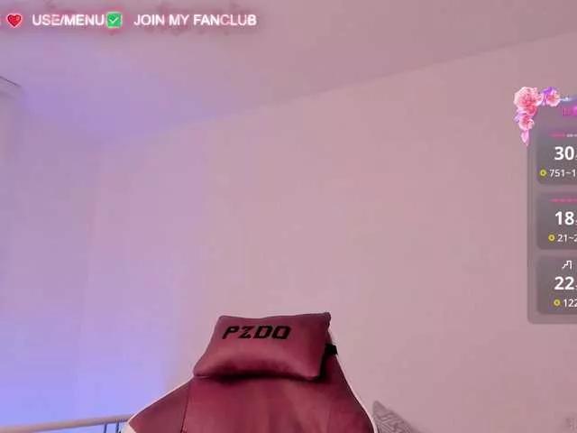 DominaDeivis on BongaCams 