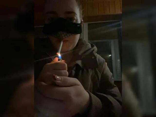 Freechat Donut-red on BongaCams