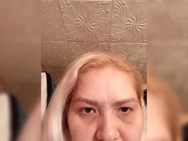 Eileen-Milly on BongaCams 