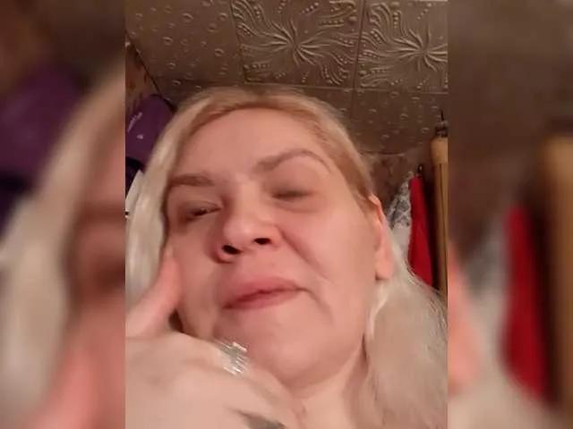 Eileen-Milly on BongaCams 