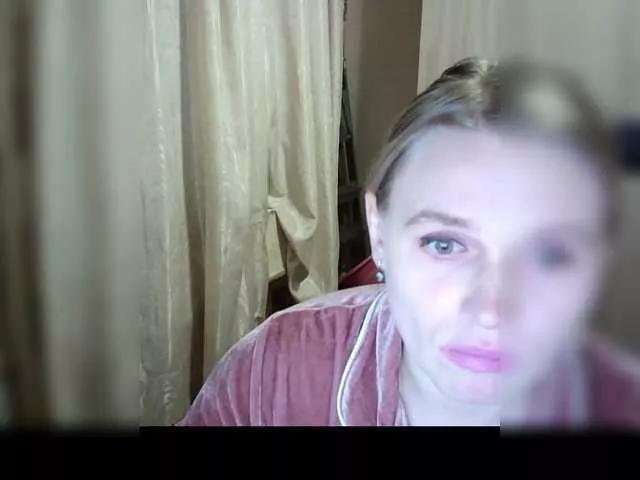 Freechat ElenCarr on BongaCams