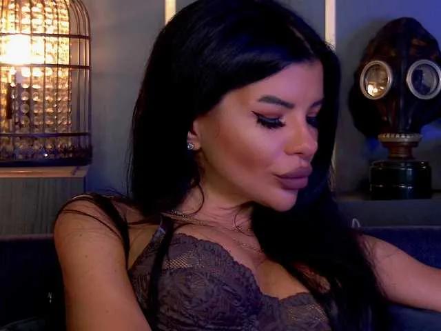 Freechat EleniaDevons on BongaCams