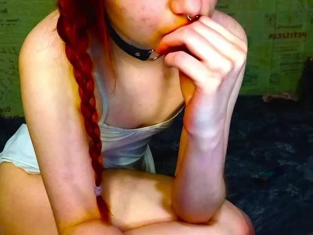 Checkout Emiless, she wants to masturbate for you emiless from BongaCams