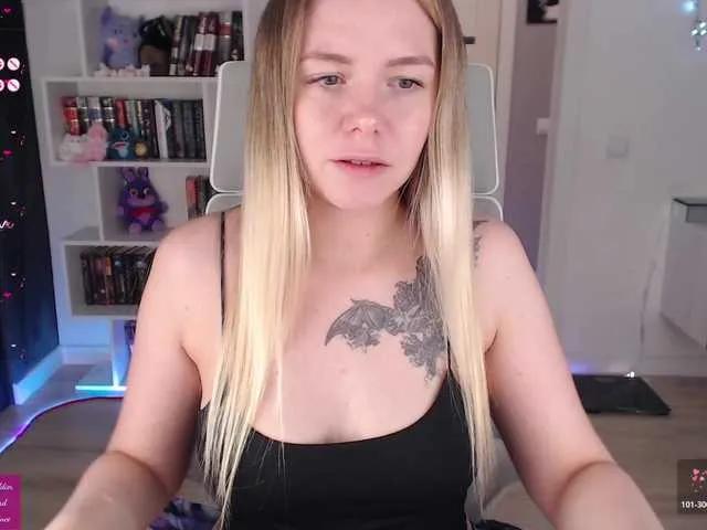 Checkout EmmaBryan, she wants to masturbate for you EmmaBryan from BongaCams