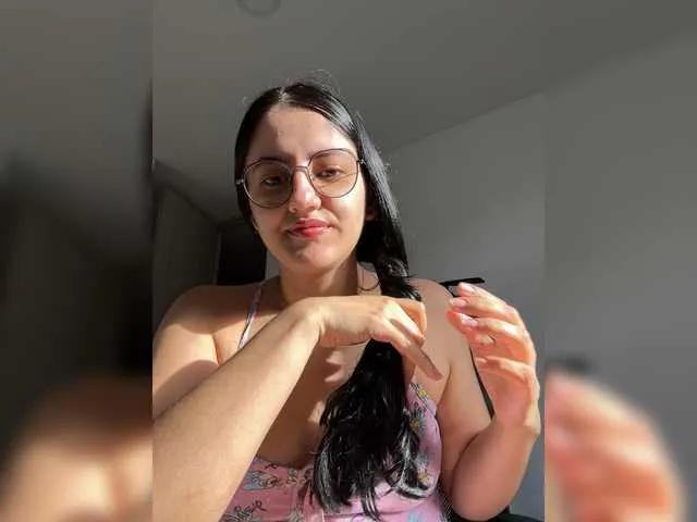 Freechat EvanShell1 on BongaCams