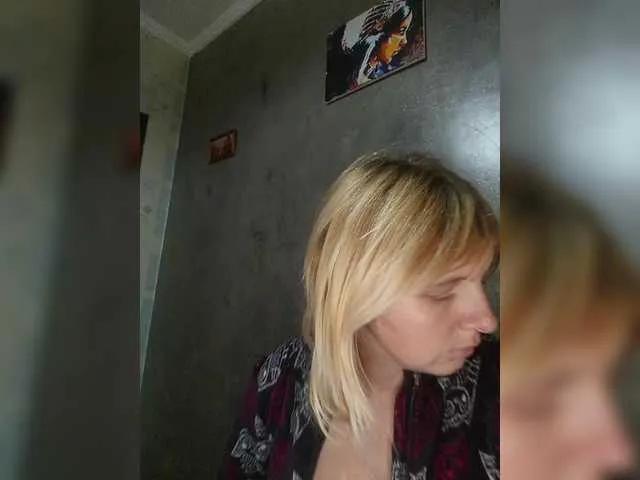 Masturbate to FlameHost, she wants to masturbate for you FlameHost from BongaCams