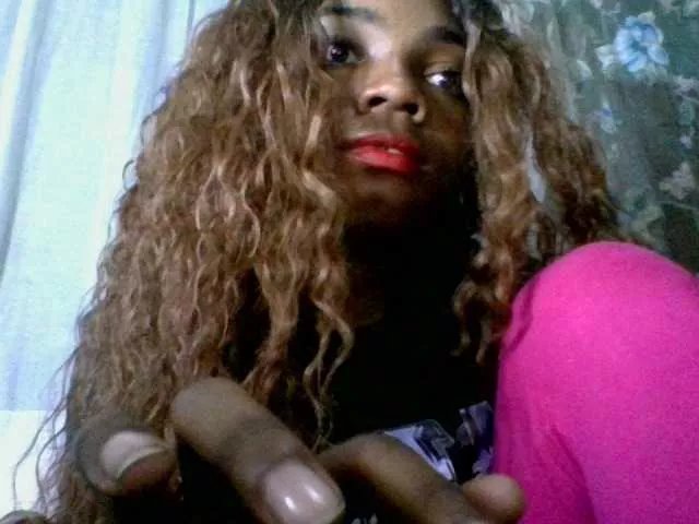 Freechat Hemreyi on BongaCams