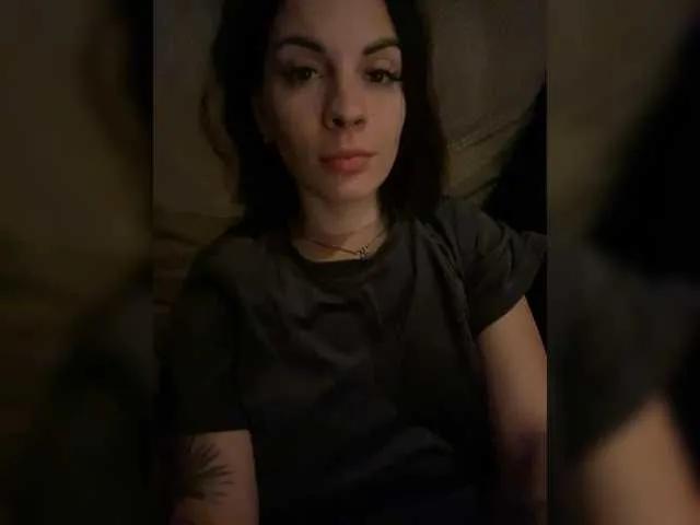 Hotbaby23 on BongaCams