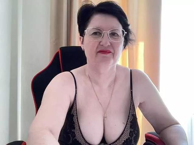 HotMilfPussy on BongaCams 