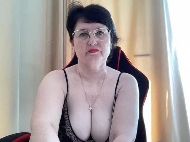 HotMilfPussy on BongaCams 