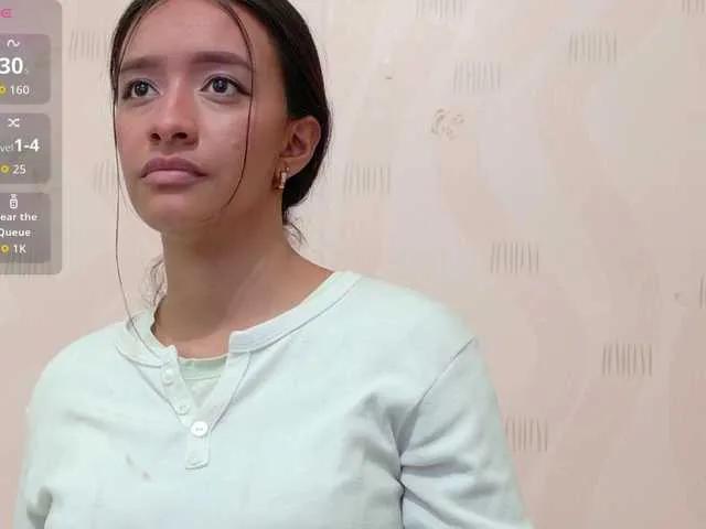 Freechat indianbeautiful on BongaCams