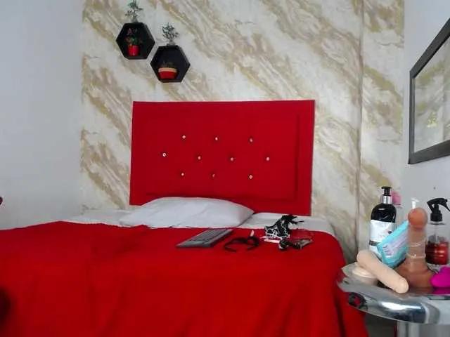 Freechat Issa-love on BongaCams