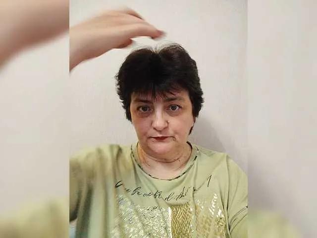 IsXLoves from BongaCams