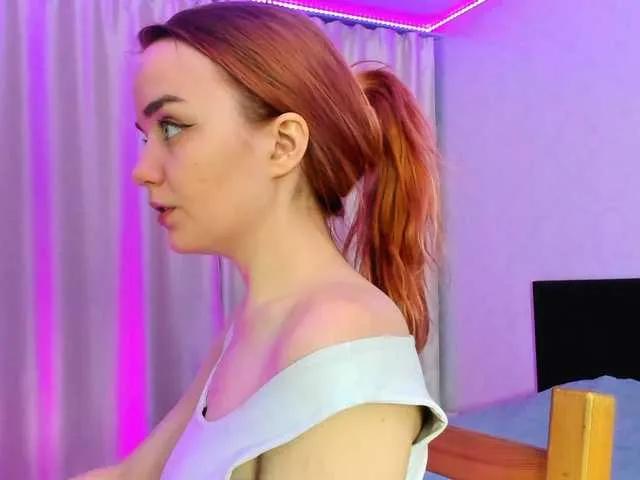 Admire sweet escort JanetShy JanetShy from BongaCams