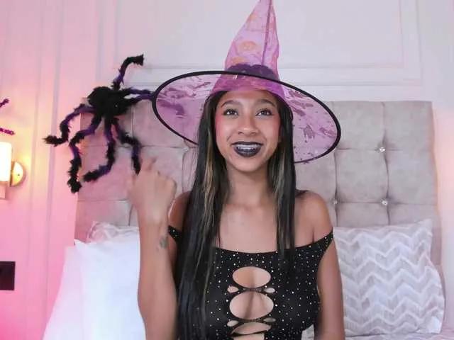 Freechat JasmineRoss on BongaCams