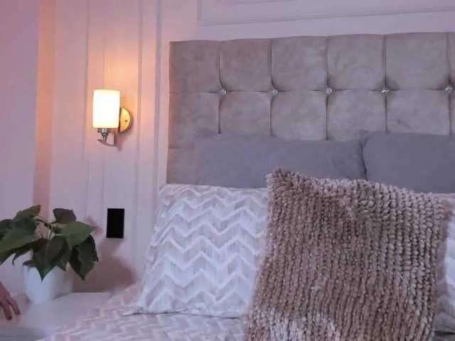 Freechat JasmineRoss on BongaCams