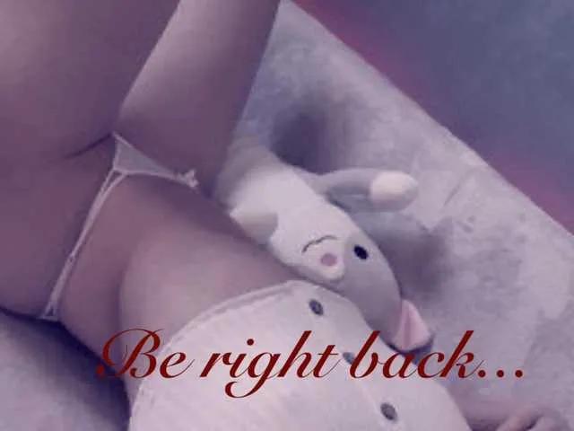 Freechat Jenniee on BongaCams